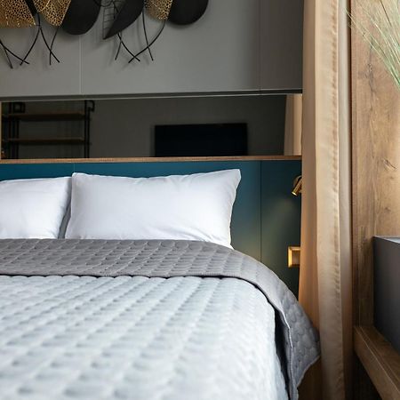Four Sisters Luxury Rooms In Siauliai Kültér fotó