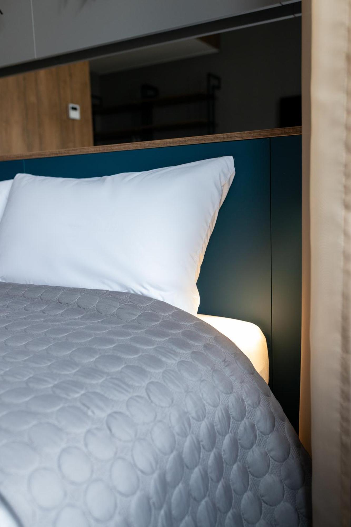 Four Sisters Luxury Rooms In Siauliai Kültér fotó
