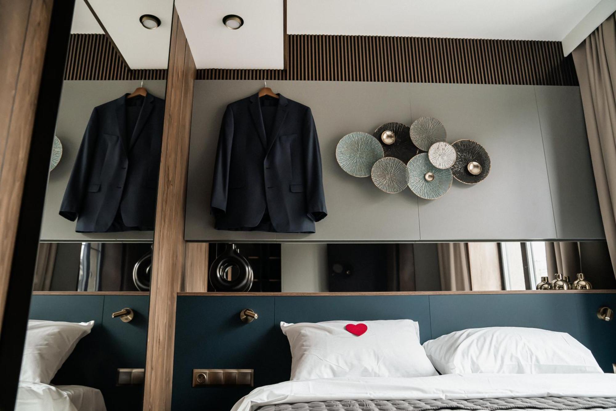 Four Sisters Luxury Rooms In Siauliai Kültér fotó