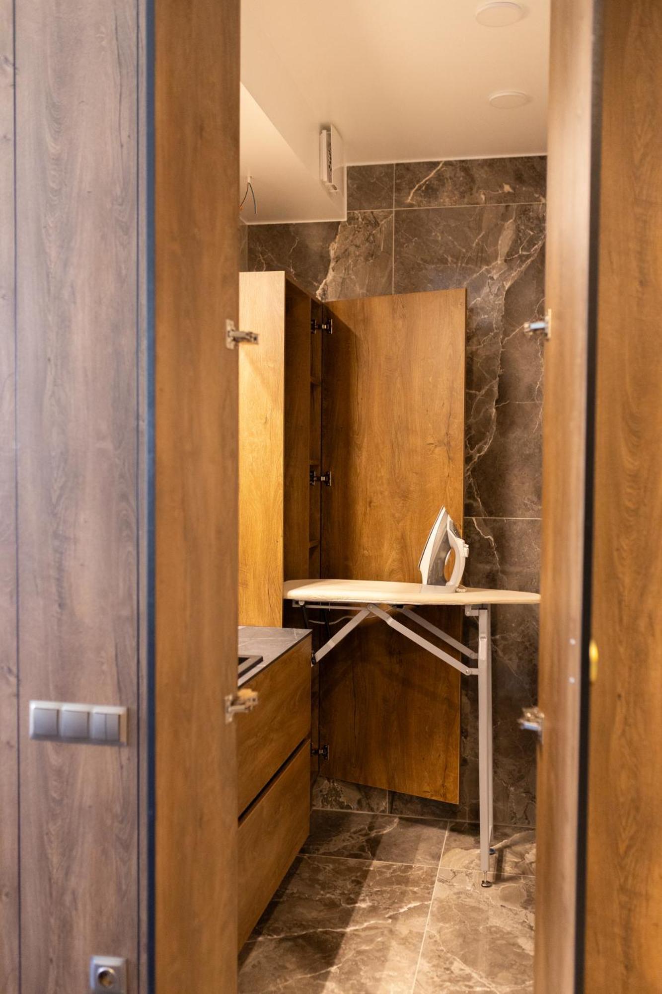 Four Sisters Luxury Rooms In Siauliai Kültér fotó