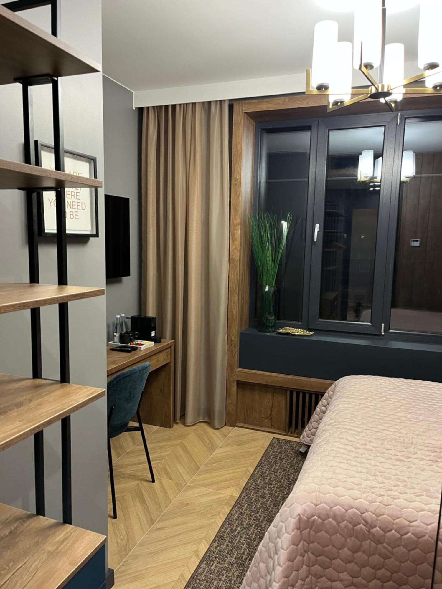 Four Sisters Luxury Rooms In Siauliai Kültér fotó