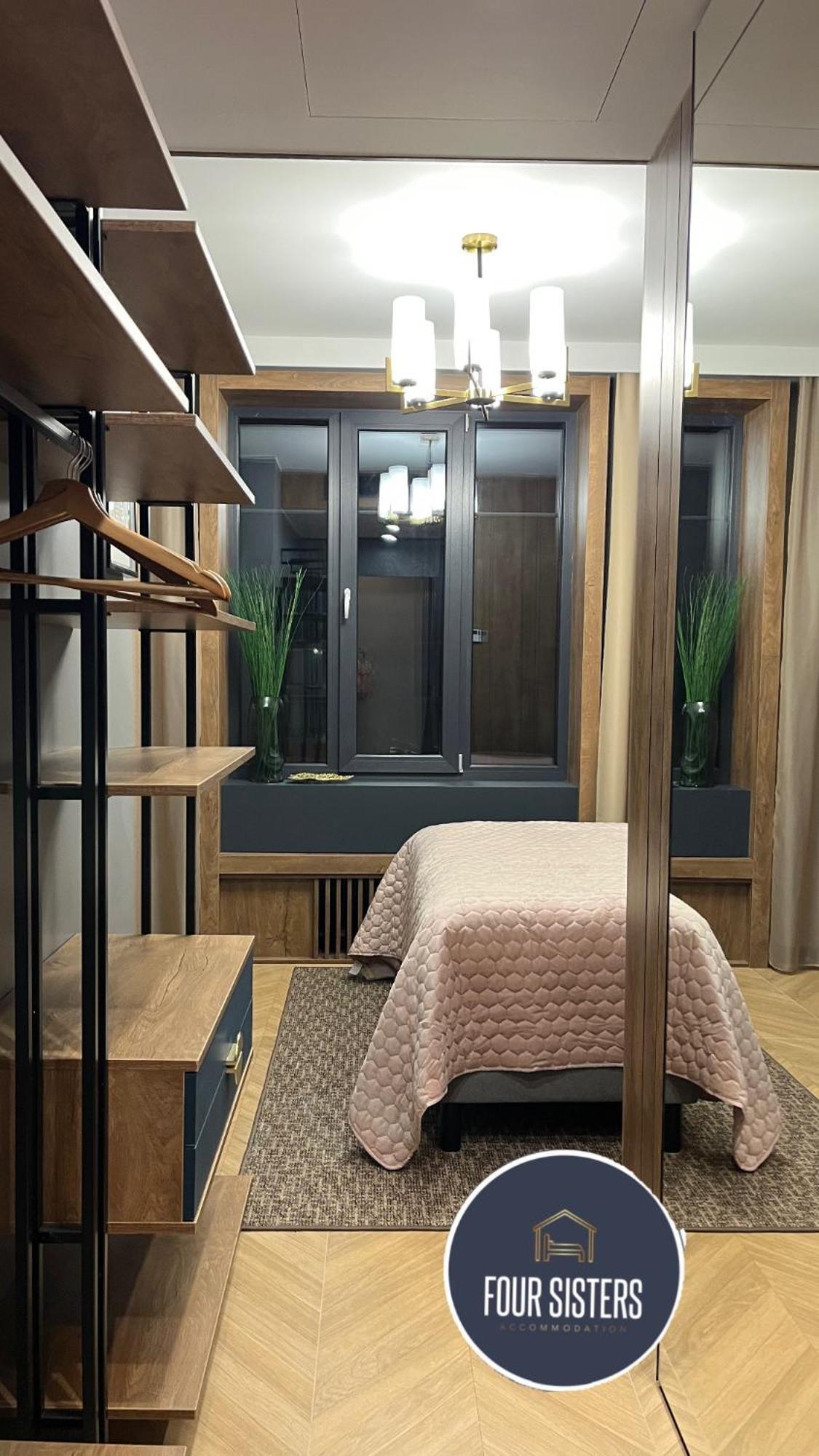 Four Sisters Luxury Rooms In Siauliai Kültér fotó